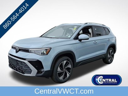 New 2025 Volkswagen Taos SE