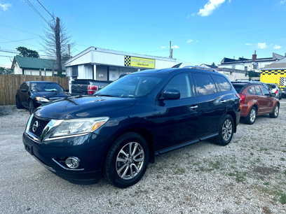 Used 2015 Nissan Pathfinder SV