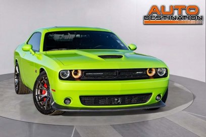 Used 2015 Dodge Challenger SRT w/ Technology Group