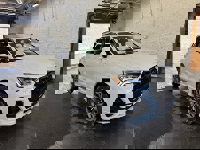 New 2025 Audi Q3 2.0T Premium