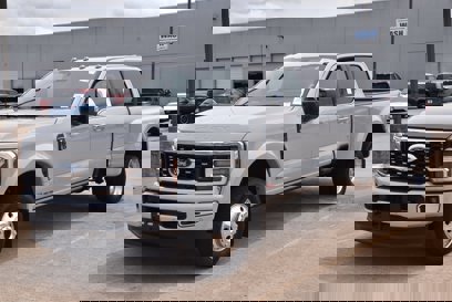 Certified 2025 Ford F450 Platinum w/ Platinum Plus Package