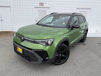 New 2025 Volkswagen Taos SE