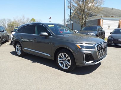 Certified 2025 Audi Q7 2.0T Premium w/ Convenience Package
