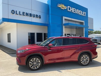 Used 2021 Toyota Highlander Platinum
