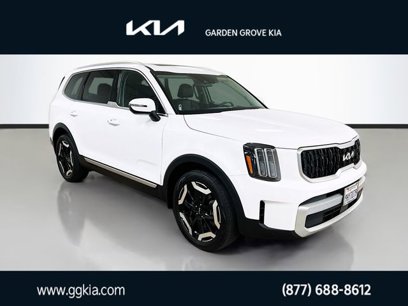Used 2024 Kia Telluride EX w/ EX Captain's Chair Package