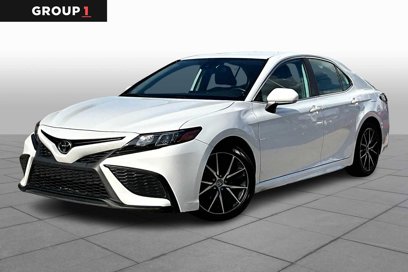 Used 2022 Toyota Camry SE