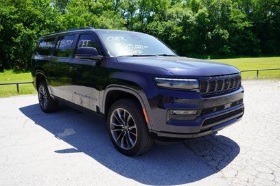 New 2024 Jeep Grand Wagoneer L Series III w/ Rear Seat Video Group 1