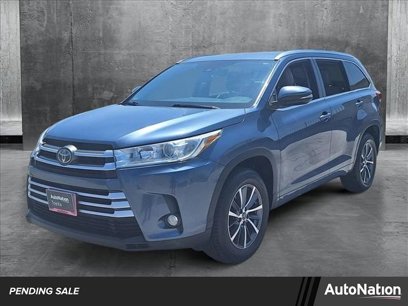 Used 2017 Toyota Highlander XLE
