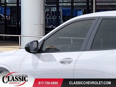 New 2025 Chevrolet Trax RS w/ Sunroof Package