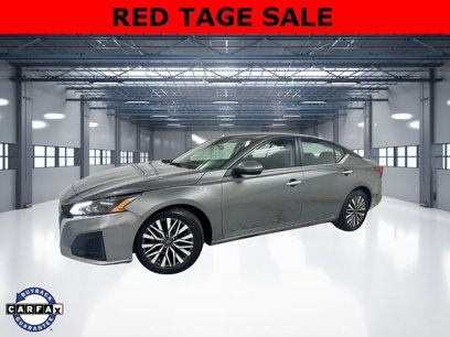 Used 2023 Nissan Altima 2.5 SV