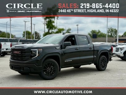 New 2025 GMC Sierra 1500 Pro w/ Graphite Edition