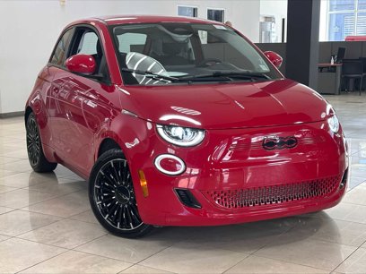 New 2024 FIAT 500 e (RED)