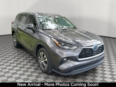 Used 2023 Toyota Highlander XLE