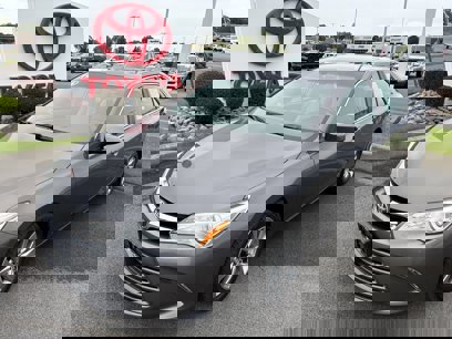 Used 2016 Toyota Camry XLE
