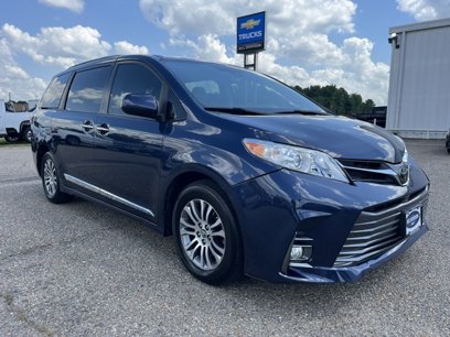 Used 2019 Toyota Sienna XLE Premium