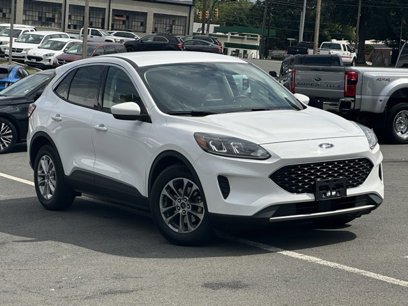 Used 2021 Ford Escape SE w/ Convenience Package