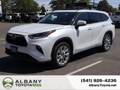 Used 2022 Toyota Highlander Limited