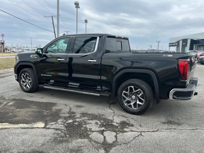 Used 2025 GMC Sierra 1500 SLT w/ SLT Premium Plus Package