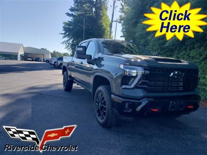 New 2025 Chevrolet Silverado 3500 LT w/ Trail Boss Package