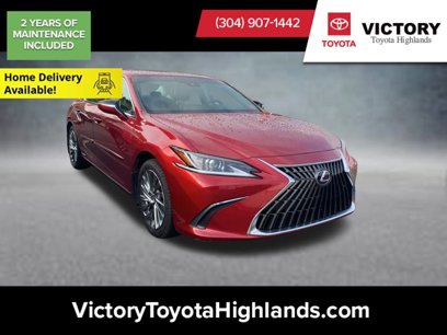 Used 2022 Lexus ES 300h w/ Luxury Package