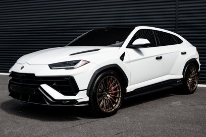 Used 2023 Lamborghini Urus Performante