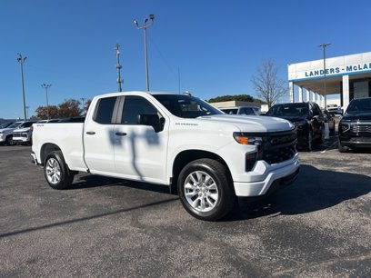 New 2025 Chevrolet Silverado 1500 Custom
