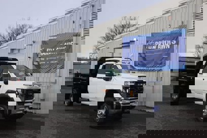 New 2024 GMC Sierra 3500 Pro w/ Fleet Convenience Package