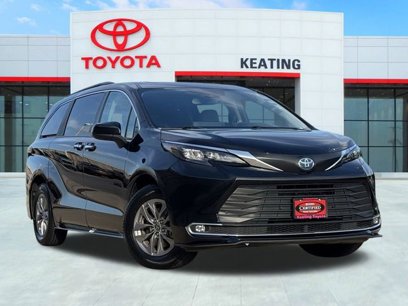 Used 2024 Toyota Sienna XLE