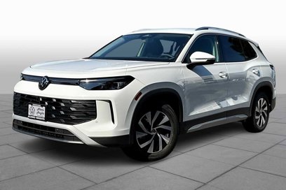 New 2025 Volkswagen Tiguan S