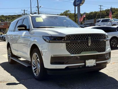 New 2025 Lincoln Navigator L Reserve