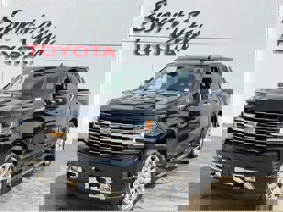 Used 2021 Chevrolet Silverado 1500 High Country w/ Technology Package