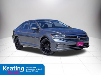 Used 2023 Volkswagen Jetta SE w/ Panoramic Sunroof Package