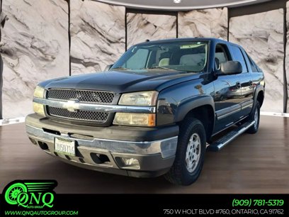 Used 2005 Chevrolet Avalanche LS w/ Sun And Sound Package