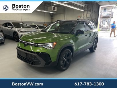New 2025 Volkswagen Taos SE