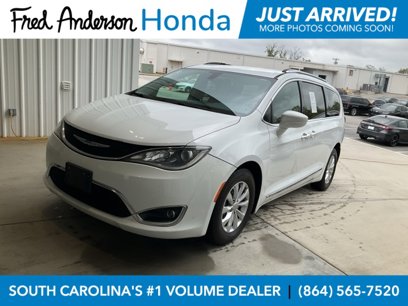 Used 2018 Chrysler Pacifica Touring-L