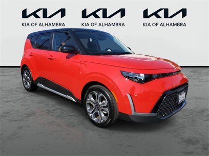 Certified 2025 Kia Soul EX