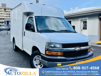 Used 2010 Chevrolet Express 3500 w/ Chrome Appearance Package
