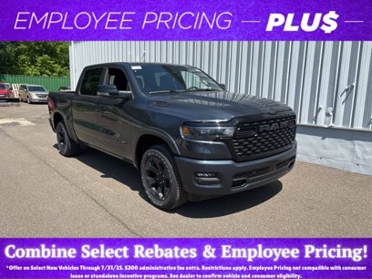 New 2025 RAM 1500 4x4 Crew Cab