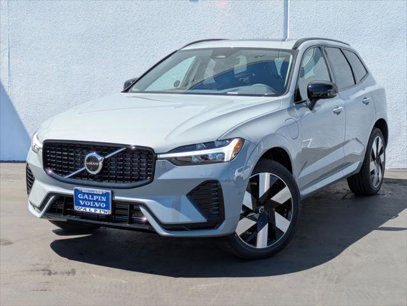 New 2025 Volvo XC60 T8 Plus w/ Protection Package Premier