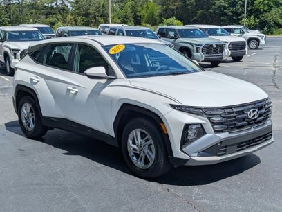 Used 2025 Hyundai Tucson SE
