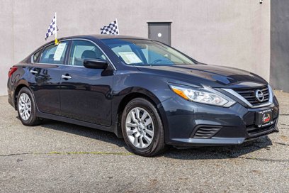 Used 2018 Nissan Altima 2.5 S w/ S Convenience Package