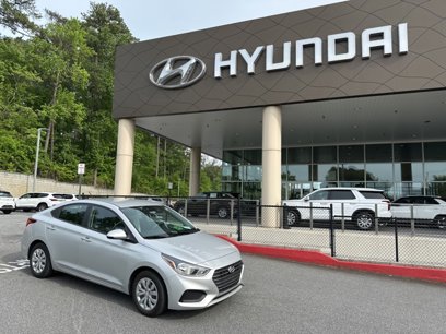 Used 2022 Hyundai Accent SE