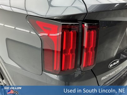 Used 2023 Kia Sorento SX