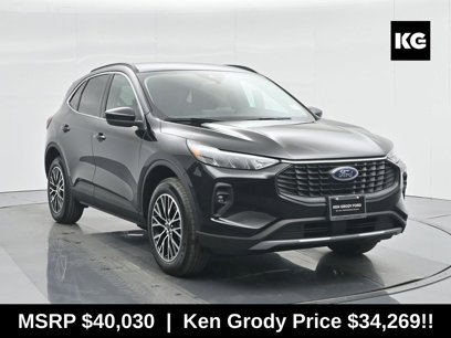 New 2025 Ford Escape SE