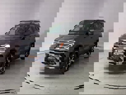 New 2025 Volkswagen Taos SEL