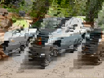 Used 2008 Chevrolet Silverado 2500 LTZ w/ EZ-Lift Tailgate Package