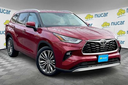 Used 2021 Toyota Highlander Platinum