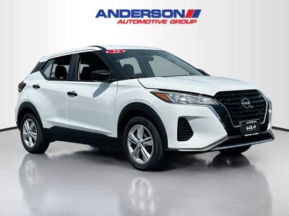Used 2022 Nissan Kicks S