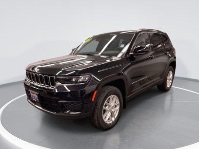 New 2025 Jeep Grand Cherokee Laredo X w/ Luxury Tech Group I