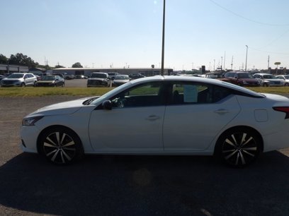 Used 2021 Nissan Altima 2.5 SR